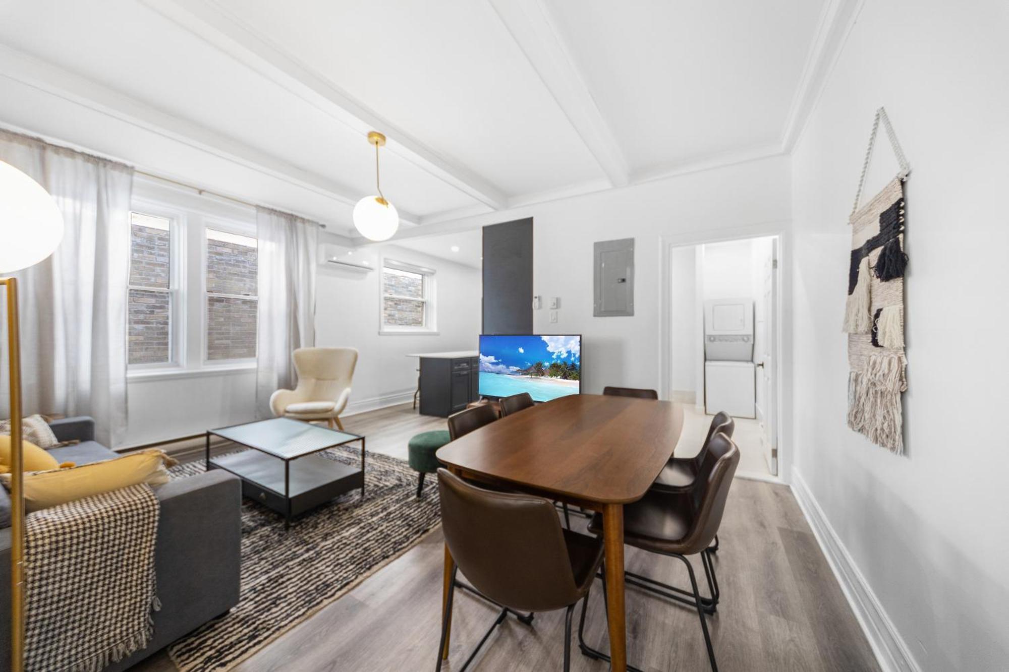 Modern And Cozy 4 Bedrooms Sleep 12 Montreal Exterior photo