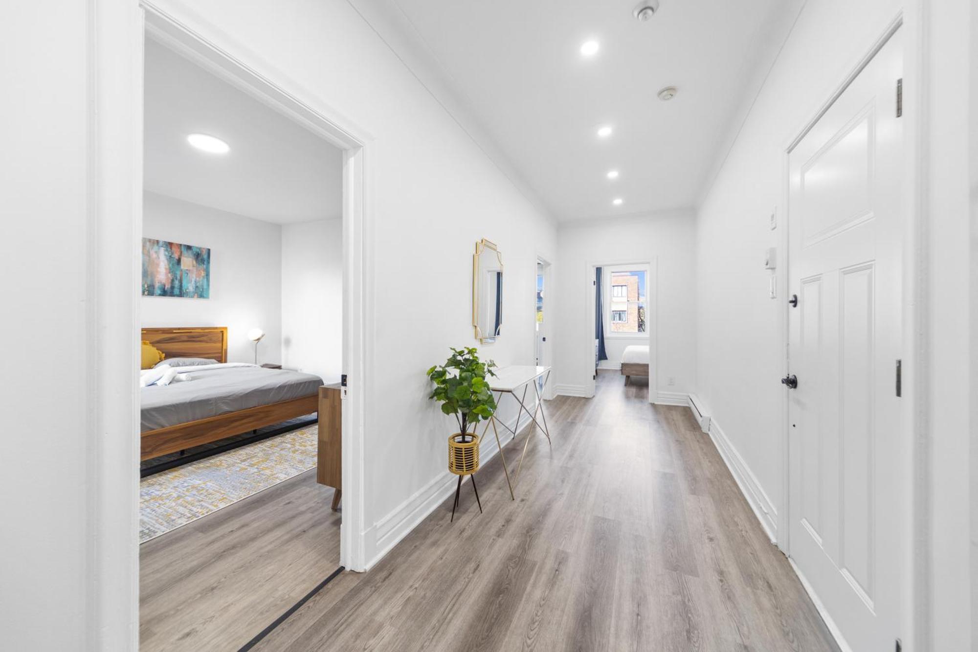 Modern And Cozy 4 Bedrooms Sleep 12 Montreal Exterior photo
