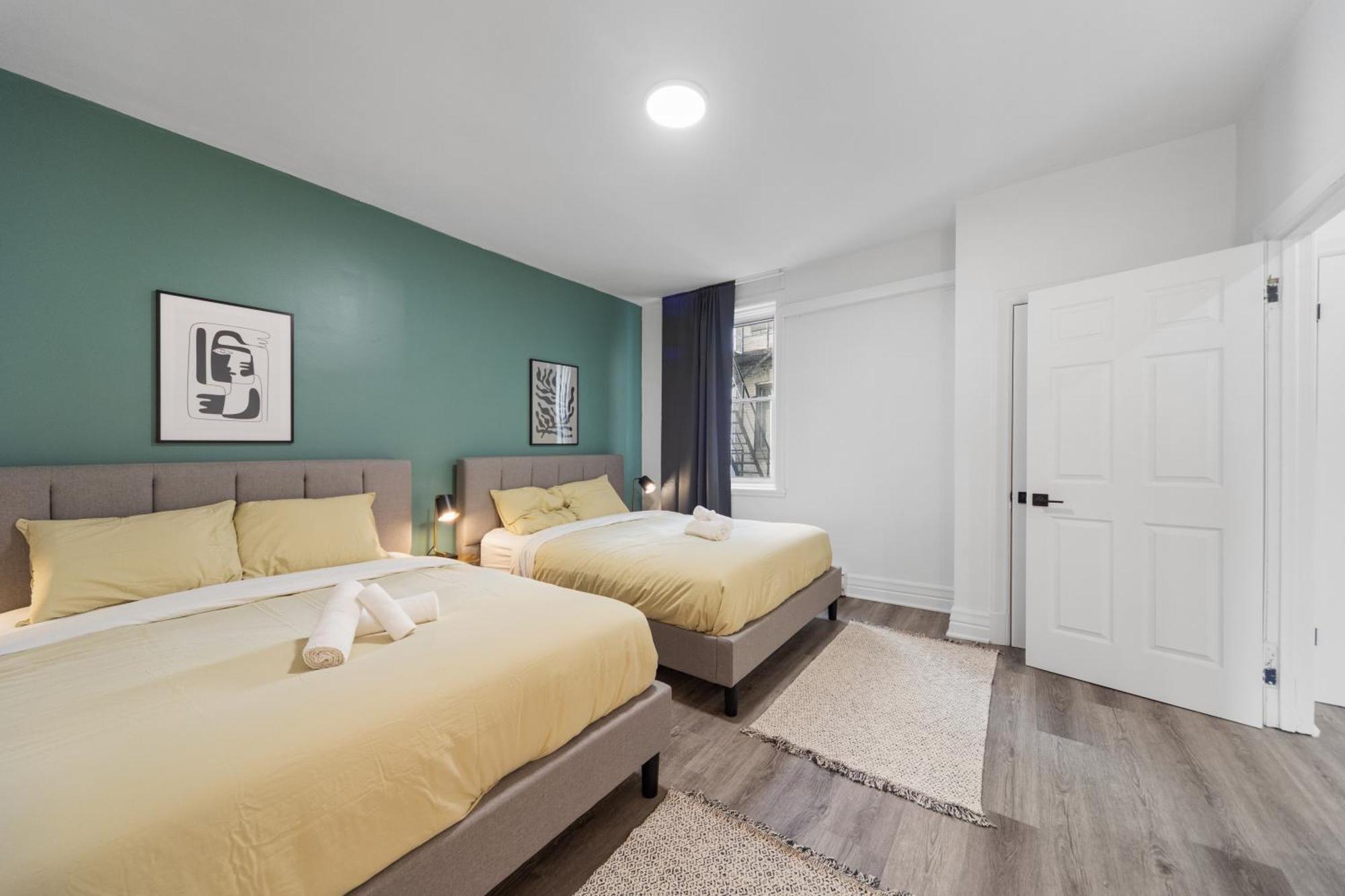 Modern And Cozy 4 Bedrooms Sleep 12 Montreal Exterior photo
